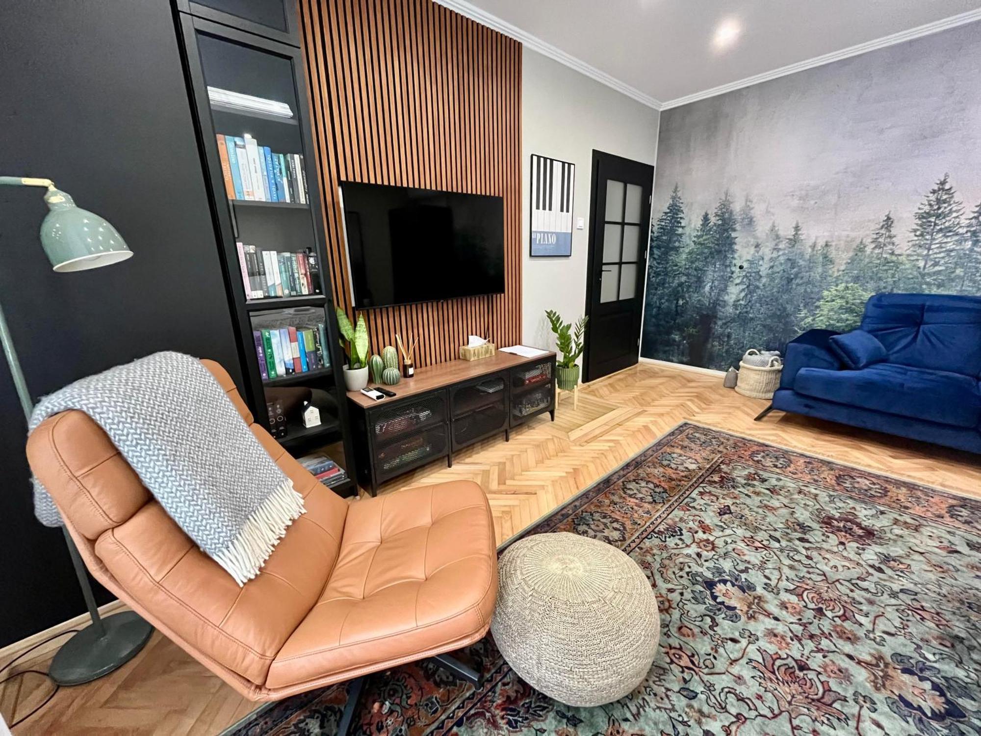 Oazis Apartman Веспрем Екстер'єр фото